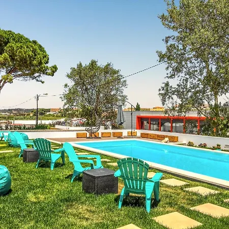 Charming House With Pool In Atalaia Holiday home *